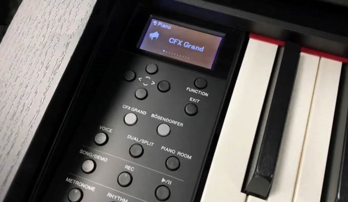 امکانات اضافی پیانوی دیجیتال یاماها مدل CLP- 735